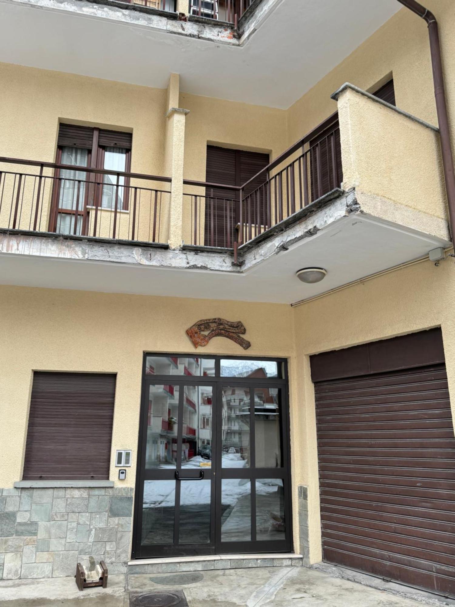Gina'S Home - Appartamento Nel Cuore Di Бардонеккия Экстерьер фото